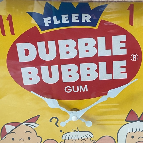 Dubble Bubble Gum Clock Candy Comics Vintage Style Wall Decor - Picture 2 of 4
